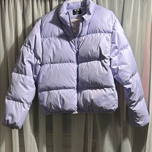 Women's BT21 Puffer Jacket, very good condition, Large